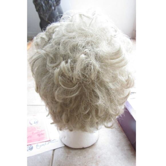 Golden Girls Costume/Wig Halloween Synthetic Modacrylic Fiber Curly Wig - Picture 4 of 4